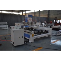 Wood CNC Router with 4 Piece of Rotaries for Cylinder